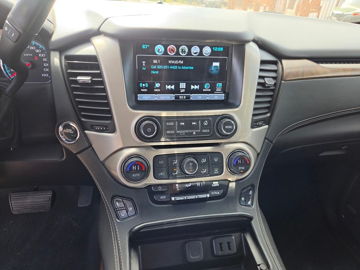 2019-gmc-yukon-image-44