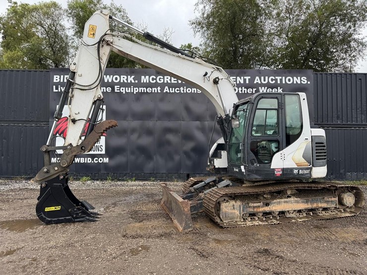 2019-bobcat-e145-image-1