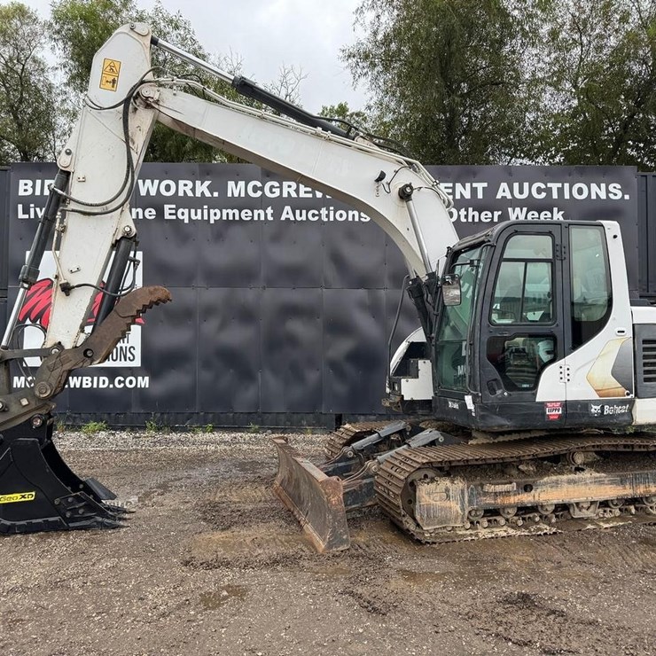 2019 BOBCAT E145