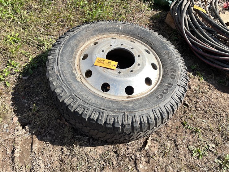 #1648-•-alcoa-10-bolt-aluminum-dually-wheel-with-tire-image-1