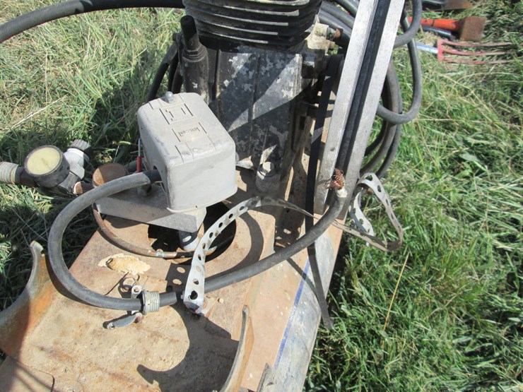 #46102-•-ingersoll-rand-air-compressor-w/hose-inv#46102-image-8