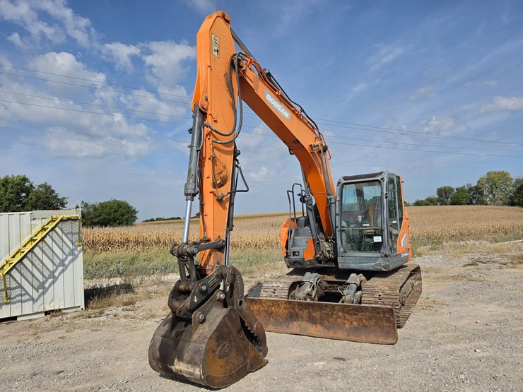 doosan-dx140-lcr-image-1