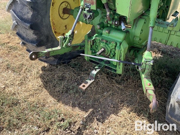 1971-john-deere-3020-image-12