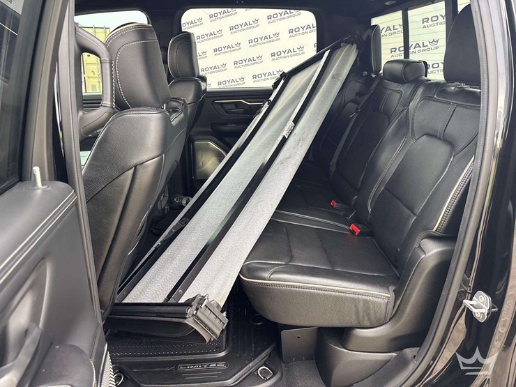 2019-dodge-1500-image-19