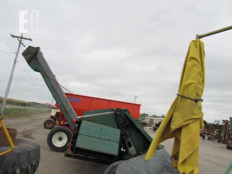 massey-ferguson-65-image-12