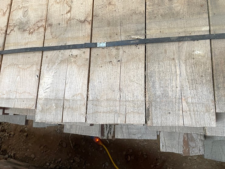 #1670-•-bundle-of-oak-boards-image-5