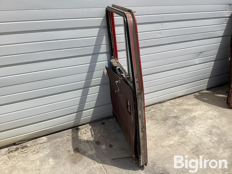1984-kenworth-driver-side-bottom-latch-handle-door-image-5