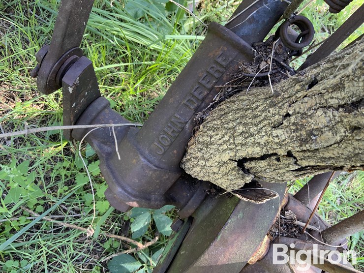 john-deere-2-image-10