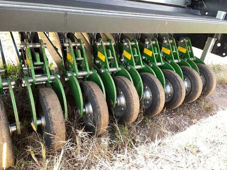 #1602-•-rtp-genesis-8-no-till-grain-drill-image-16