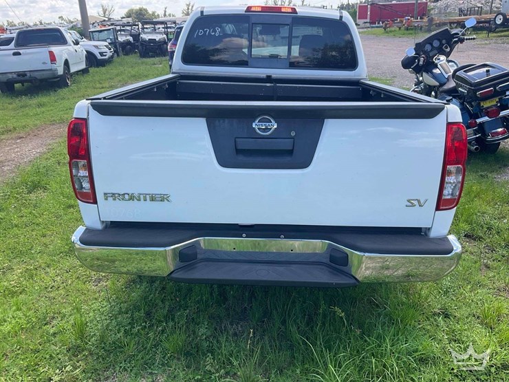 2019-nissan-frontier-image-21