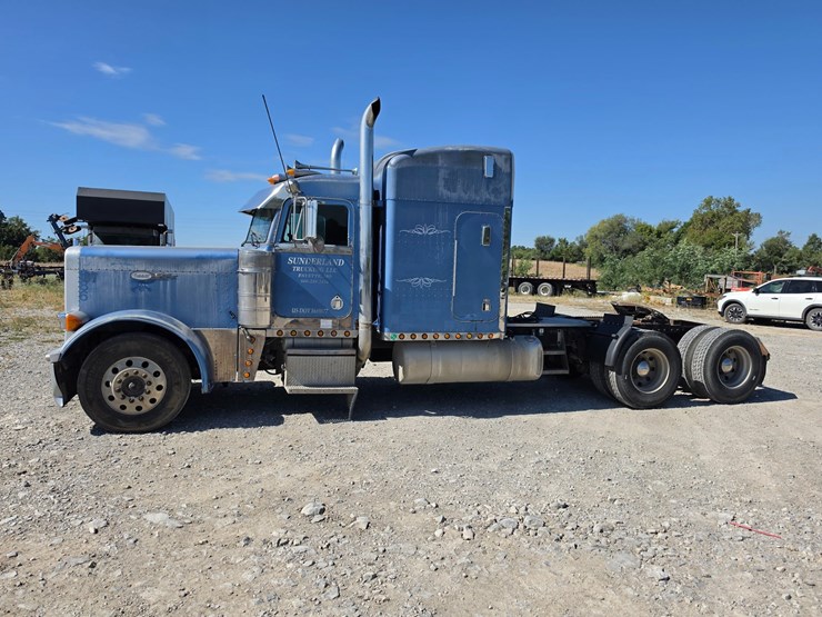 1997-peterbilt-379-image-5