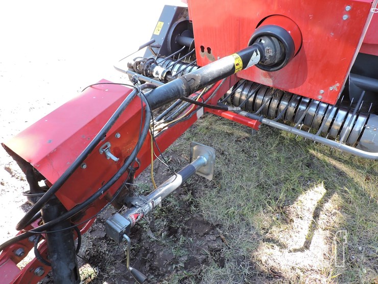 massey-ferguson-1842-image-8