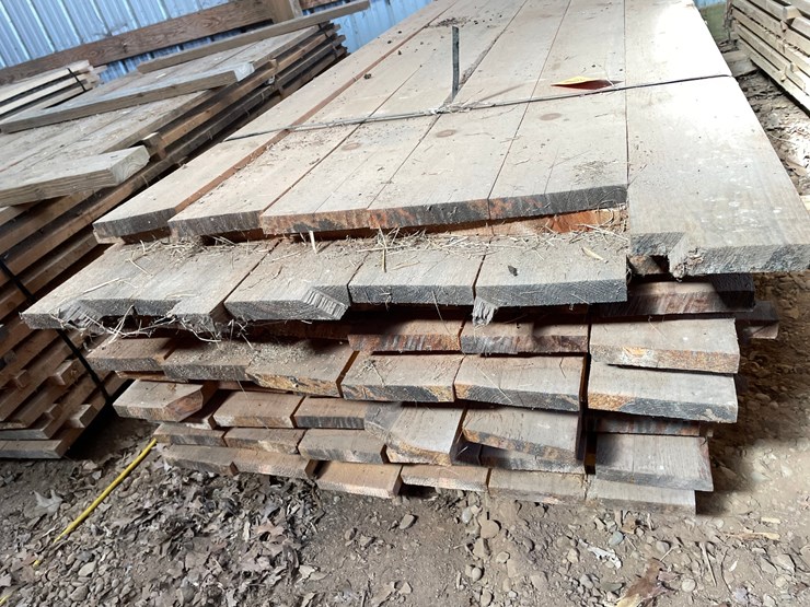 #1680-•-bundle-of-pine-boards-image-4