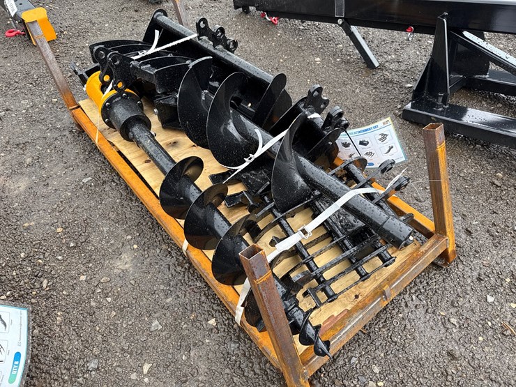 #6054-•-mini-excavator-attachment-package-image-2