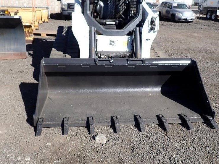 2023-bobcat-t770-image-7
