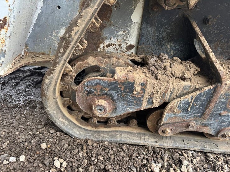 2019-bobcat-mt85-image-18