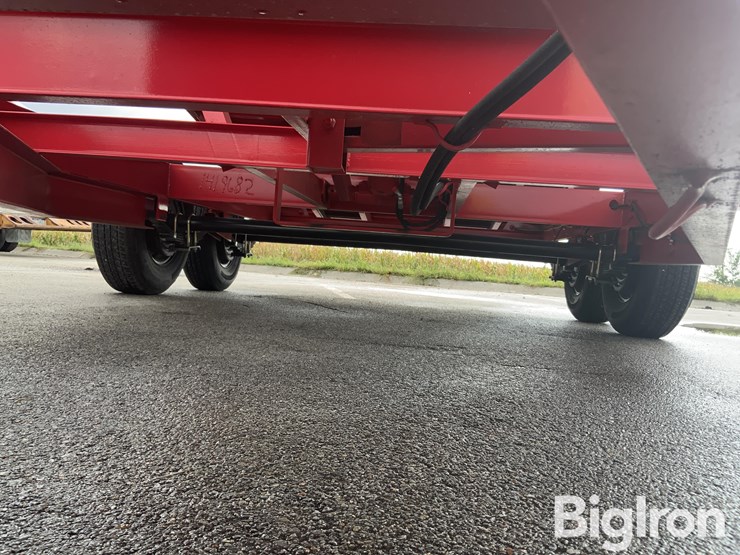 2025-massey-ferguson-730-image-19
