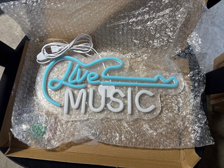 #1471-•-live-music-led-sign-image-1