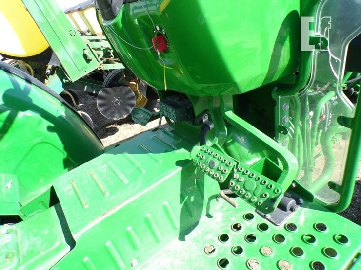 2016-john-deere-5055e-image-6