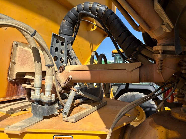 2020-volvo-a45g-image-87