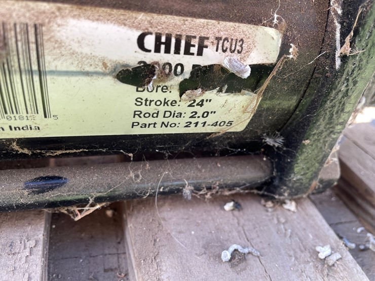 #1624-•-chief-3,000-psi-hydraulic-cylinder-image-6