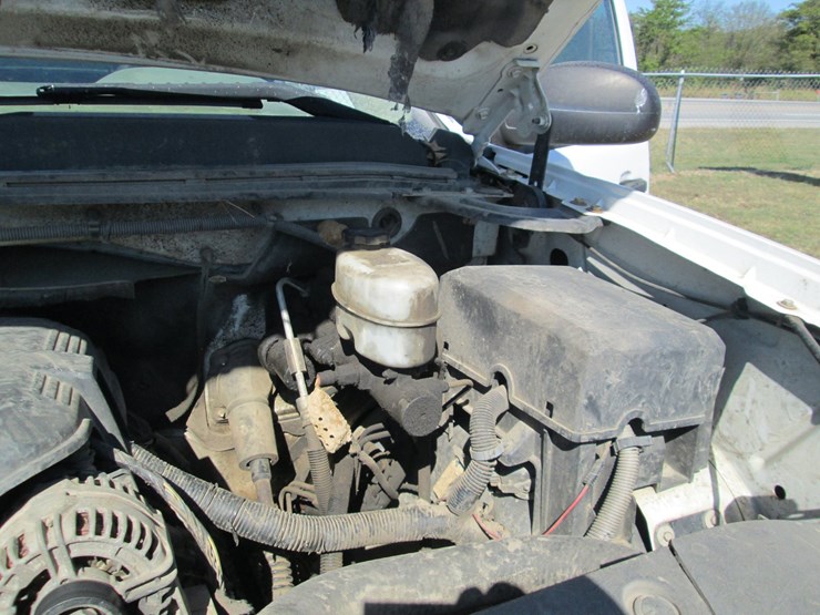 2009-gmc-2500hd-image-26