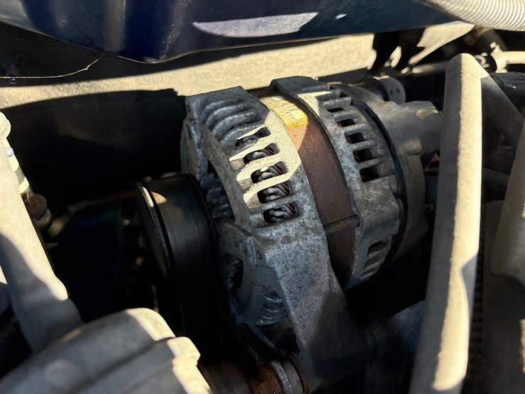 2008-chevrolet-equinox-image-28