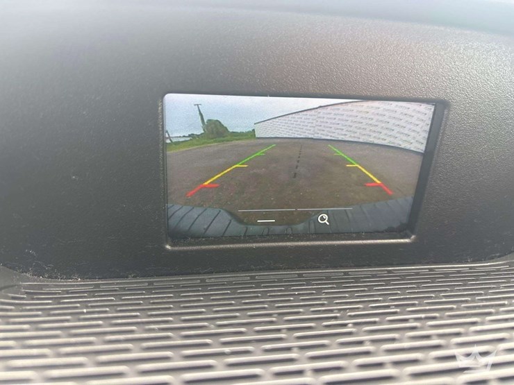 2019-ford-transit-image-15