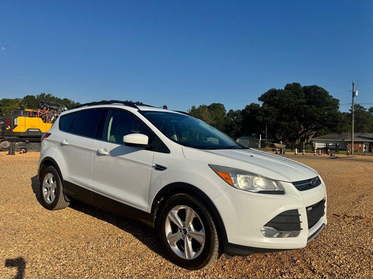 2015-ford-escape-image-7