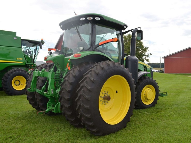 2011-john-deere-r-image-17