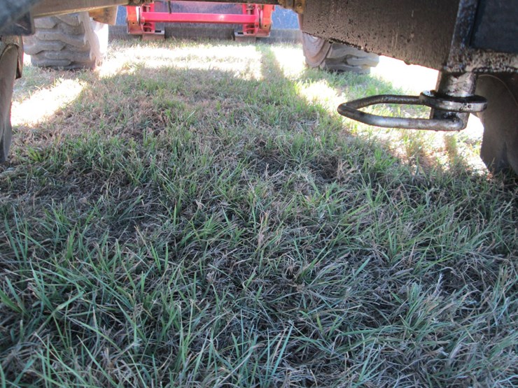 mahindra-2555-image-11