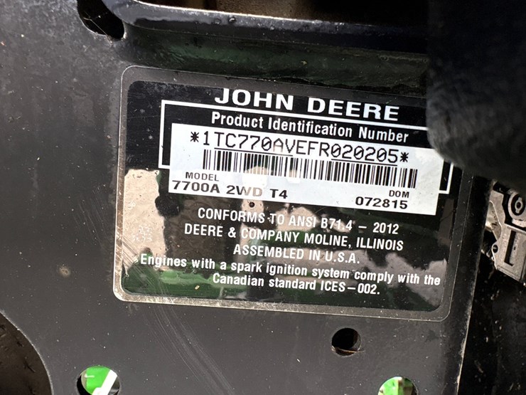 2015-john-deere-7700a-image-10