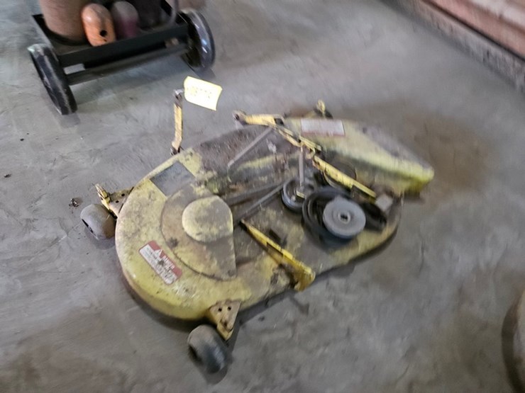 #8779-•-john-deere-mower-deck-image-2