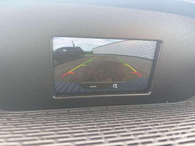 2019-ford-transit-image-15