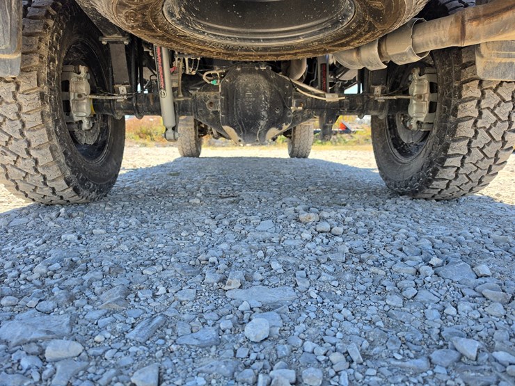 2022-ford-f250-image-76