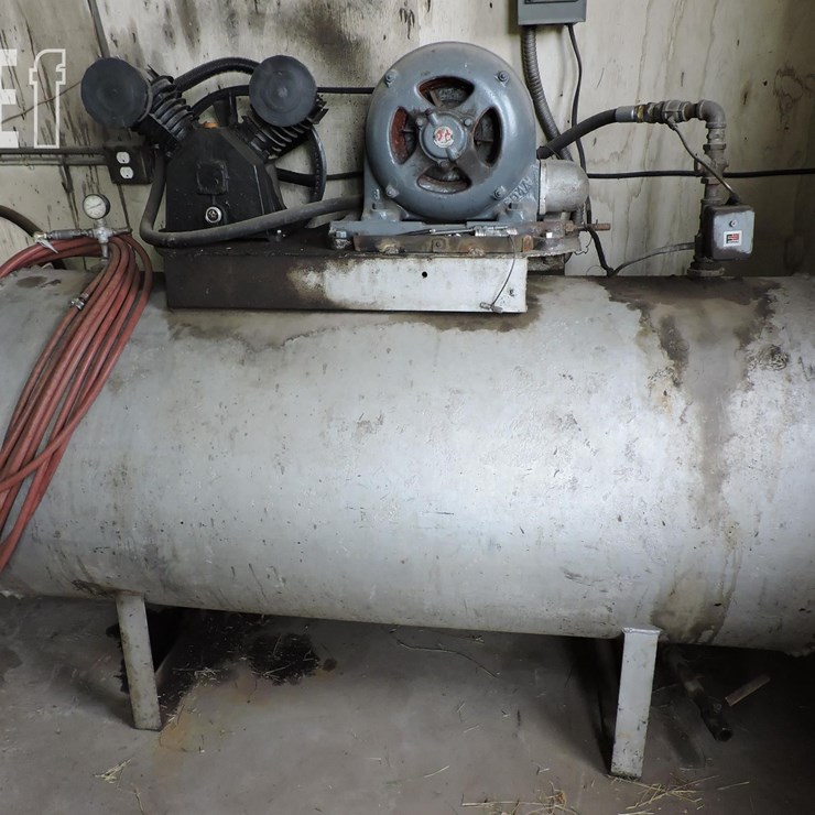HEAVY DUTY HORIZONTAL AIR COMPRESSOR, 3 PHASE, WOR