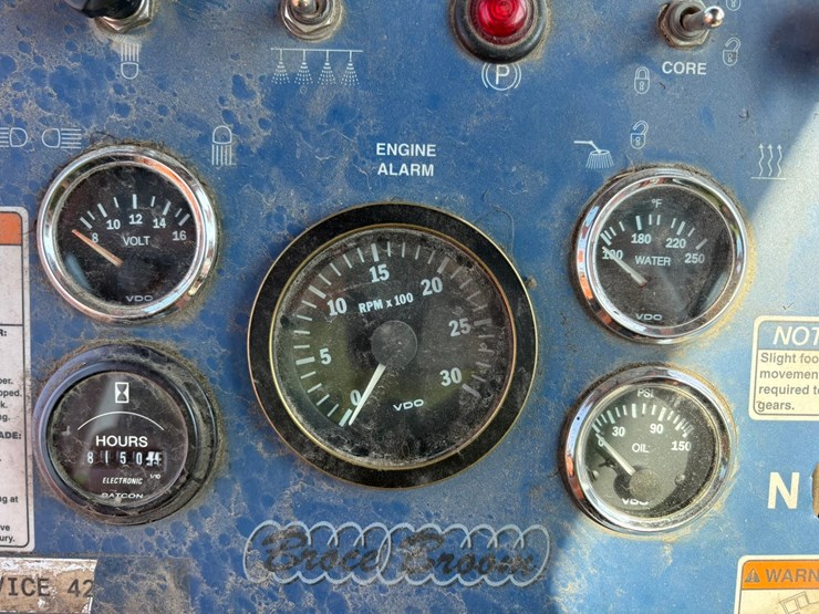 2010-broce-rjt350-image-51