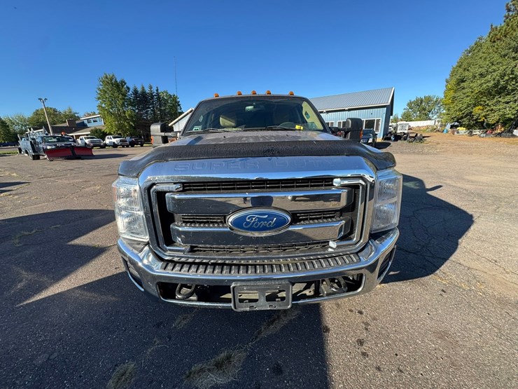 2012-ford-f350-image-8