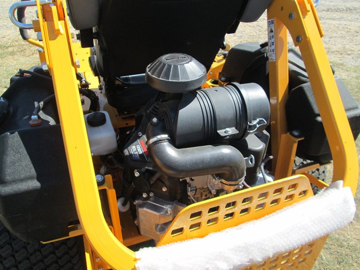 #50185-•-unused-2025-cub-cadet-pro-z-700-zero-turn-mower-1a30sh70011-inv#50185-image-10