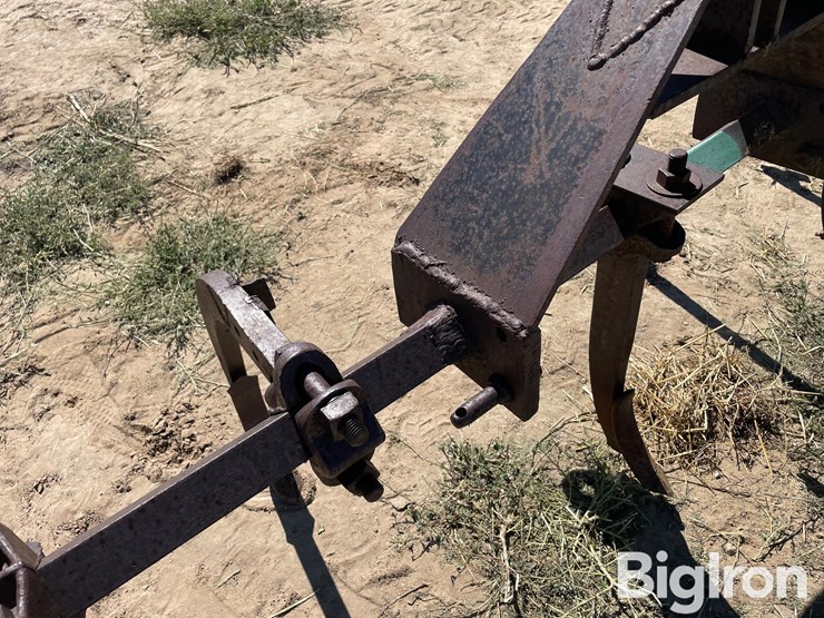 3-pt-cultivator-image-12