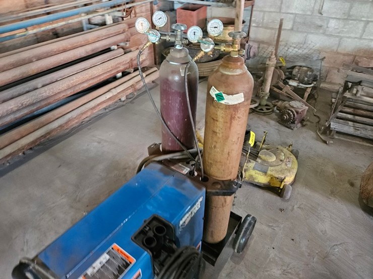 #8712-•-miller-millermatic-251-welder-image-20