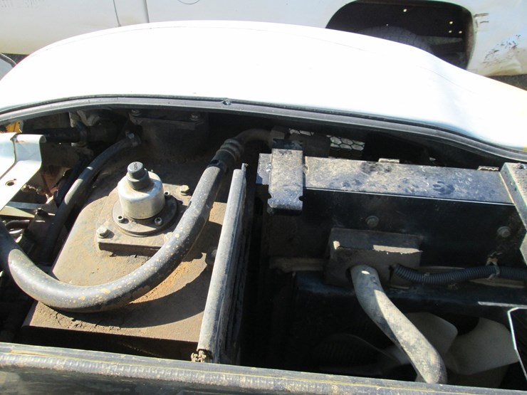 new-holland-e55bx-image-41