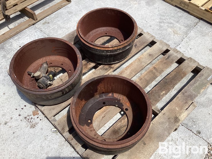 arvin-meritor-standard-spoke-wheel-drums-image-3