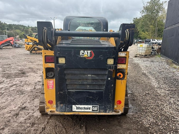 2020-caterpillar-249d-image-5