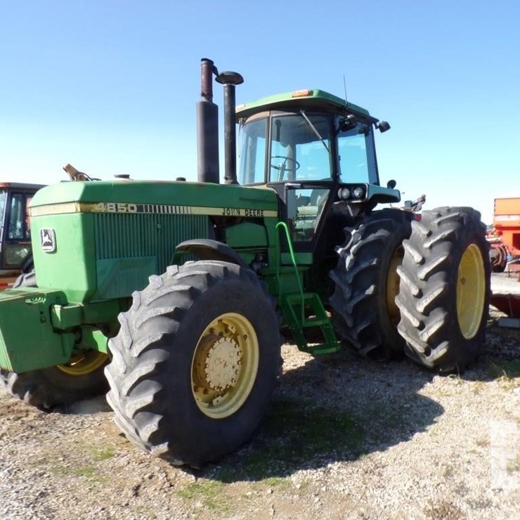 1983 JOHN DEERE 4850