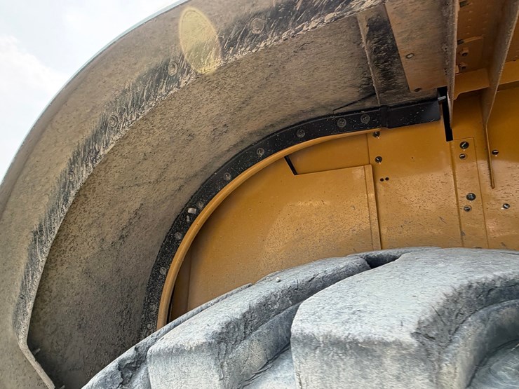 2018-caterpillar-980m-image-51
