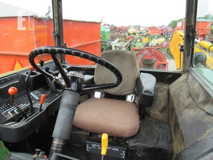 john-deere-4440-image-21