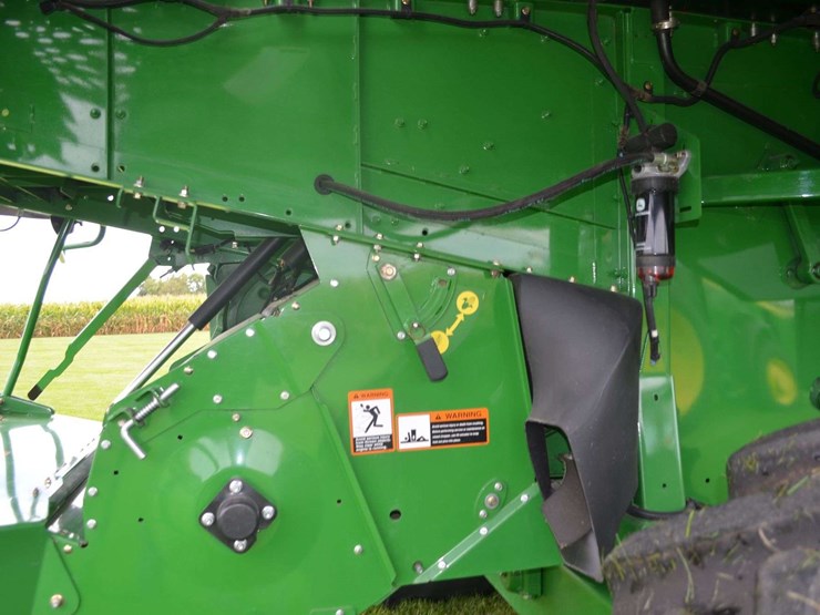 2012-john-deere-s550-image-47