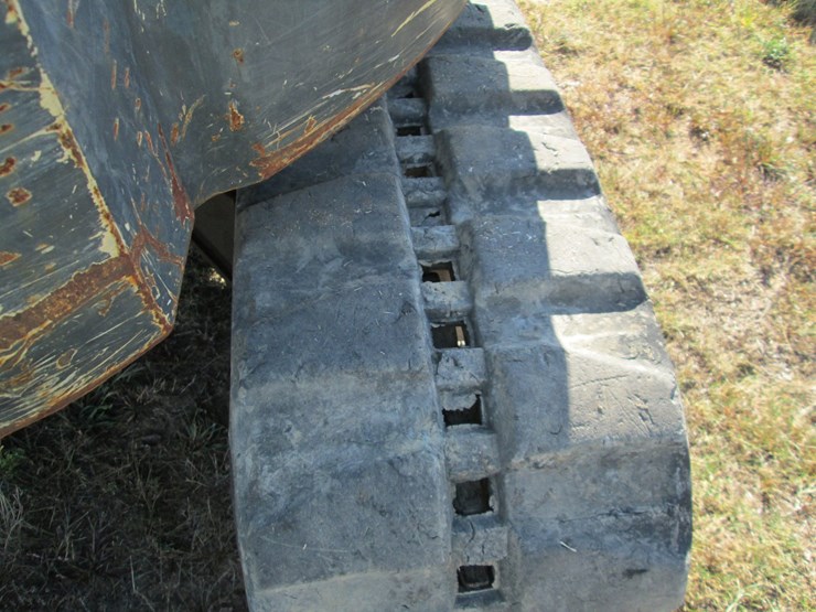 new-holland-e55bx-image-12