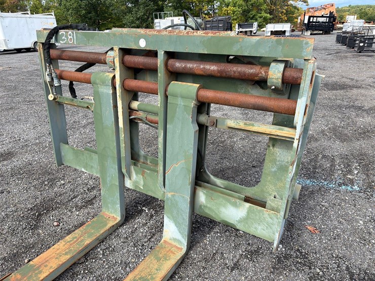 john-deere-624-image-2